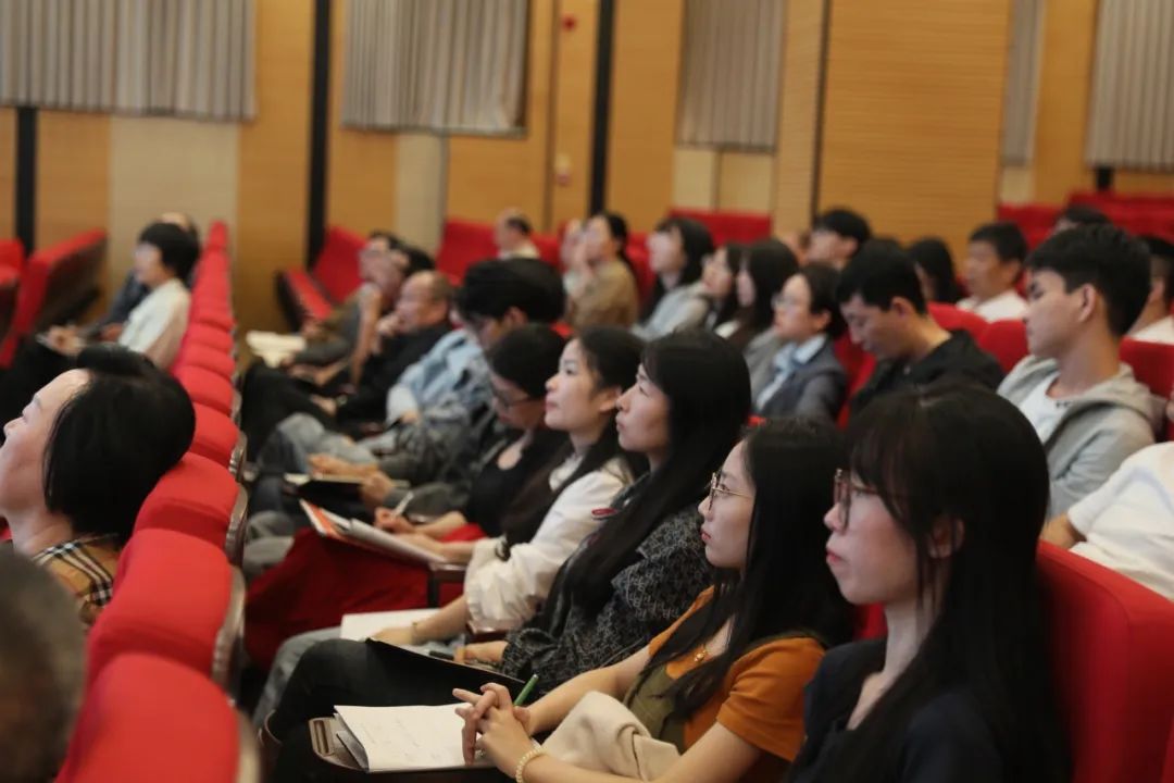 怀梦想 致远方——记高二年级期中考试质量分析会